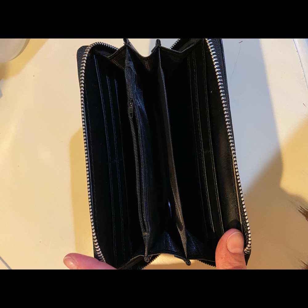 Wallet - Picture 3 of 3